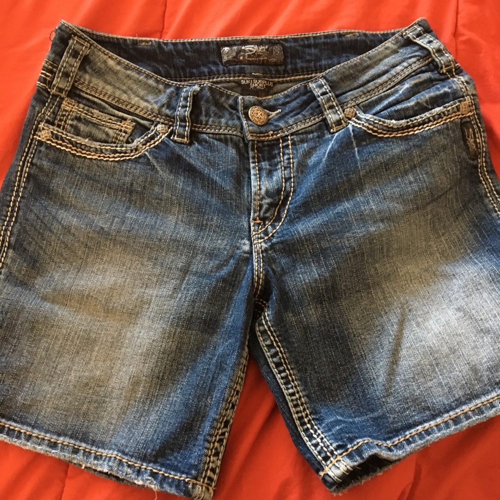 Silver Suki Surplus shorts size 30